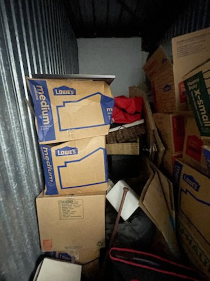 5 x 10 storage unit in Oceanside, CA
