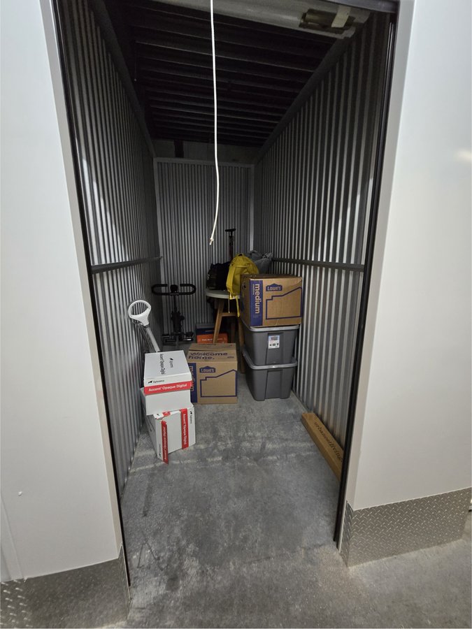 5 x 10 storage unit in Charlotte, NC