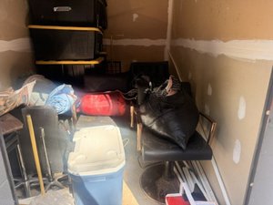 5 x 10 storage unit in Belmont, NC