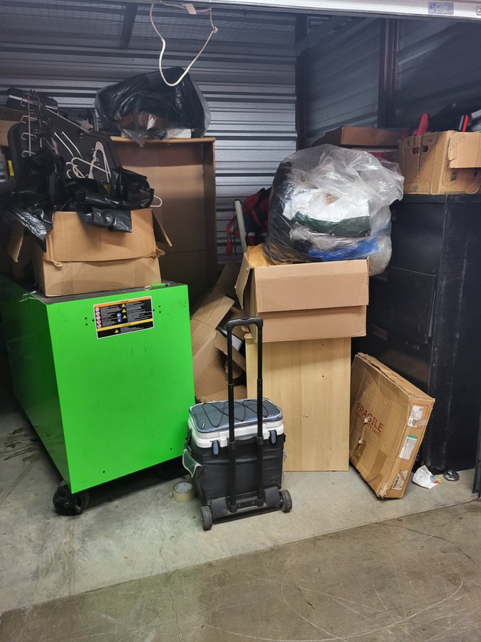 10 x 25 storage unit in Brooklyn, NY