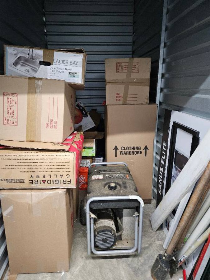 5 x 10 storage unit in Germantown, MD