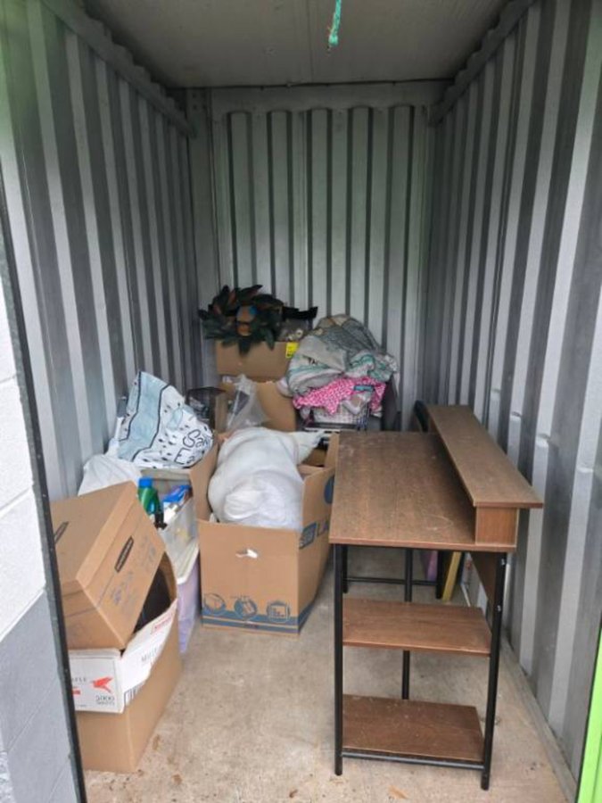 5 x 10 storage unit in Mt Pleasant, SC