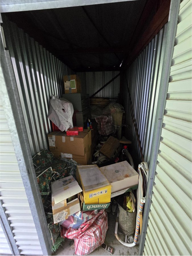 5 x 10 storage unit in Clifton, NJ