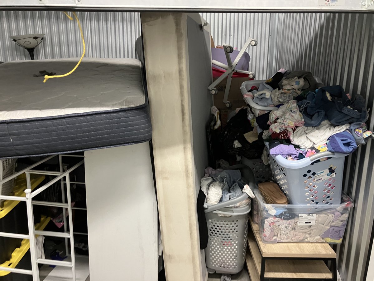 10 x 8 storage unit in Rochester Hills, MI