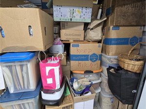 7 x 10 storage unit in Bellmawr, NJ