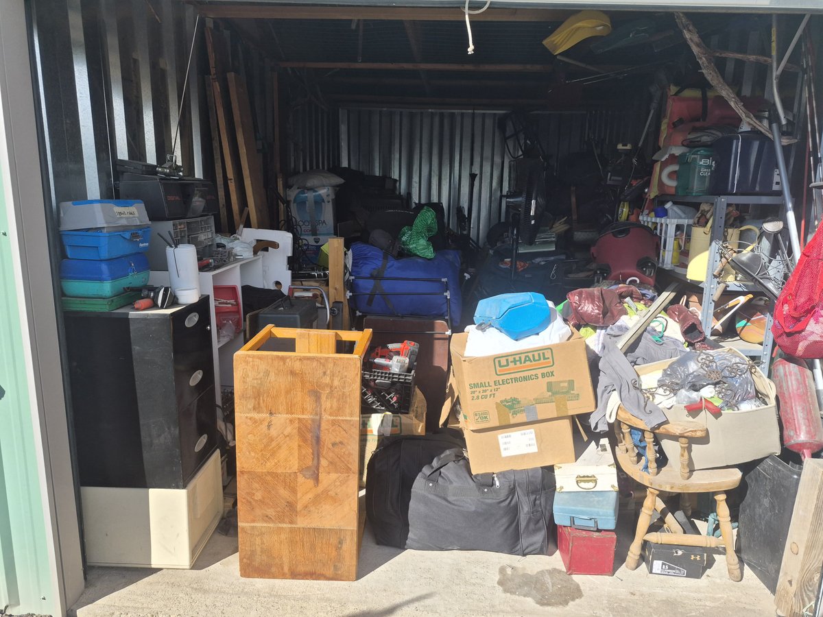 10 x 18 storage unit in Black Eagle, MT