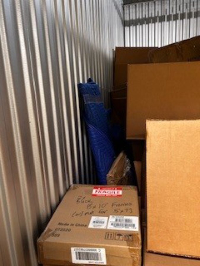 10 x 10 storage unit in Washougal, WA