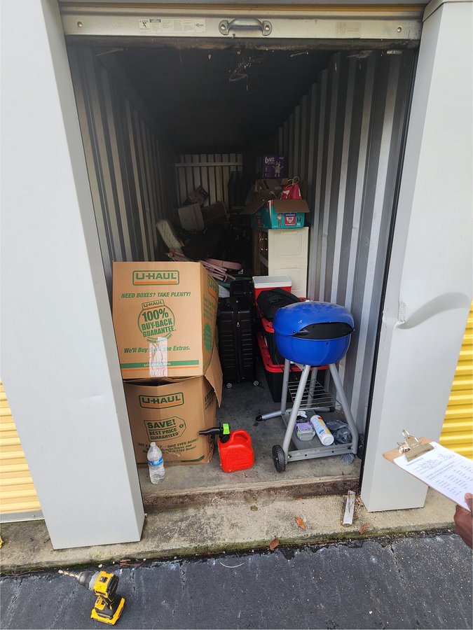 5 x 15 storage unit in Charlotte, NC