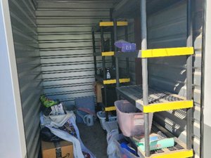 5 x 10 storage unit in Allen, TX