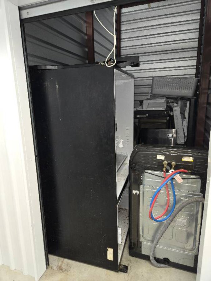 5 x 10 storage unit in Marble Falls, TX