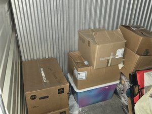 10 x 10 storage unit in Antioch, TN