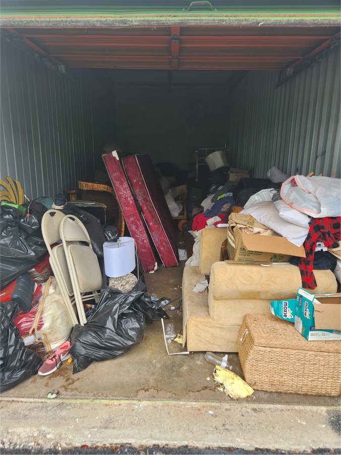 10 x 25 storage unit in Huntsville, AL