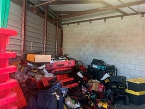 10 x 20 storage unit in Paramount, CA