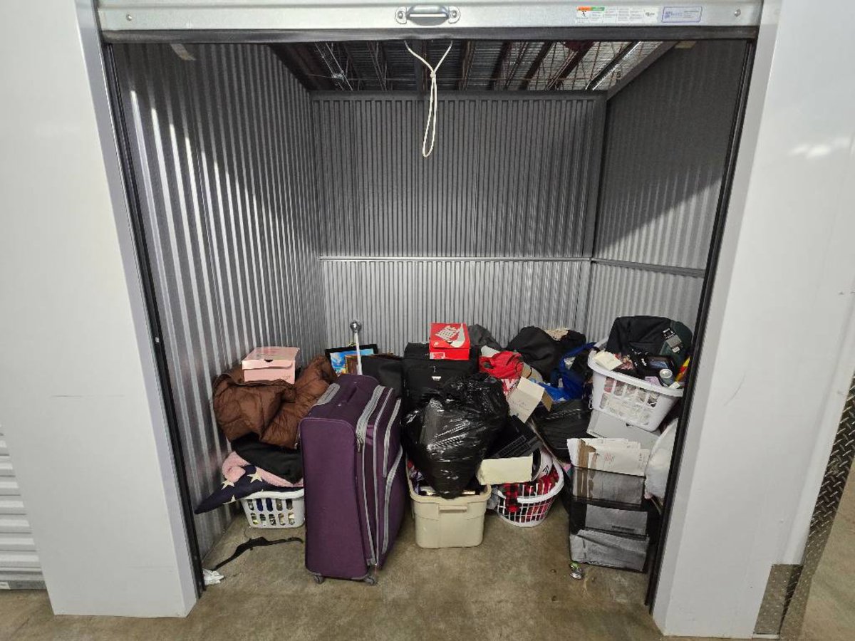 8 x 7 storage unit in Birmingham, AL