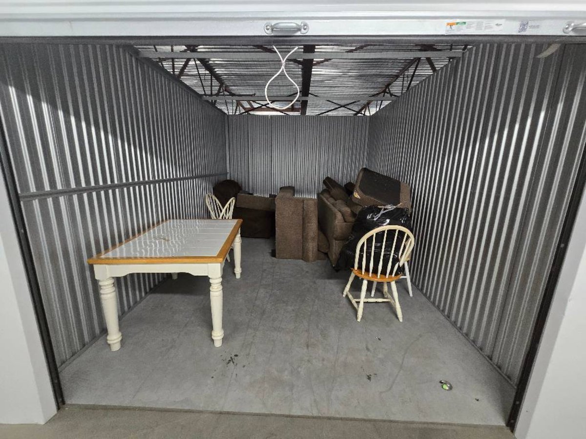 10 x 15 storage unit in Birmingham, AL