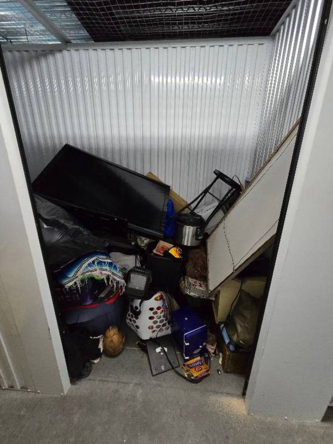 5 x 10 storage unit in Tulsa, OK