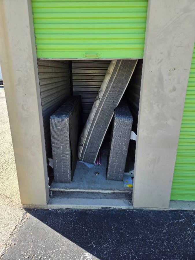 5 x 10 storage unit in San Antonio, TX