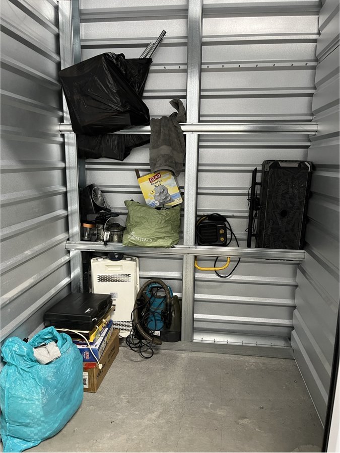 5 x 5 storage unit in Vallejo, CA