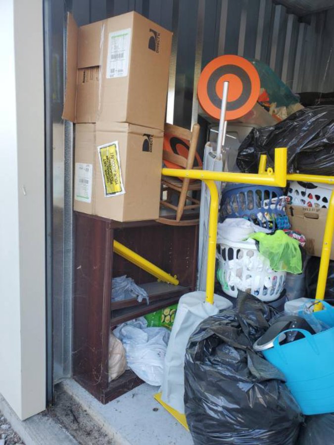 10 x 10 storage unit in Columbia, SC