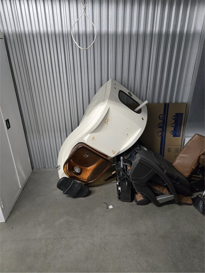 12 x 4 storage unit in Charlotte, NC