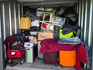 10 x 10 storage unit in Cincinnati, OH