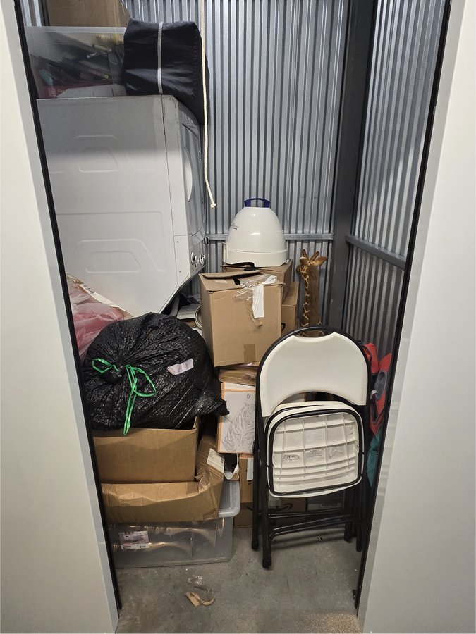 5 x 5 storage unit in Pittsburgh, PA