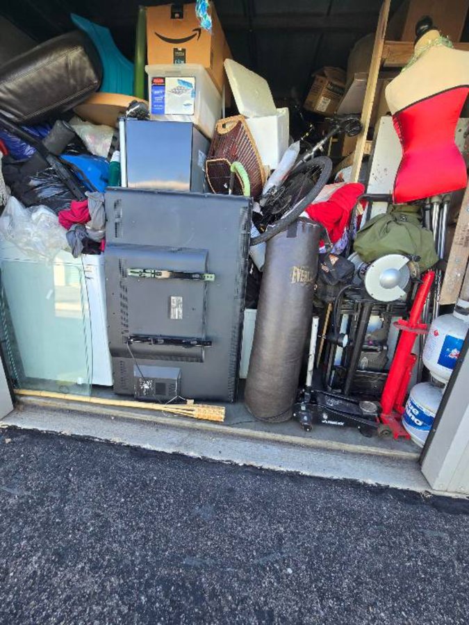 10 x 30 storage unit in Denver, CO
