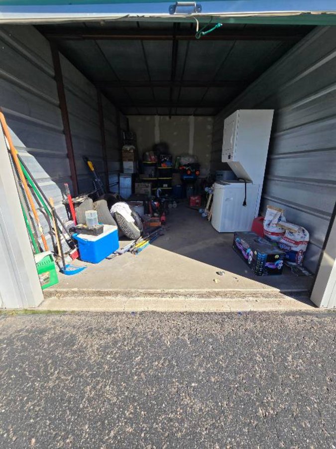 10 x 20 storage unit in Denver, CO