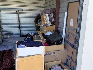 10 x 10 storage unit in Taylorsville, UT