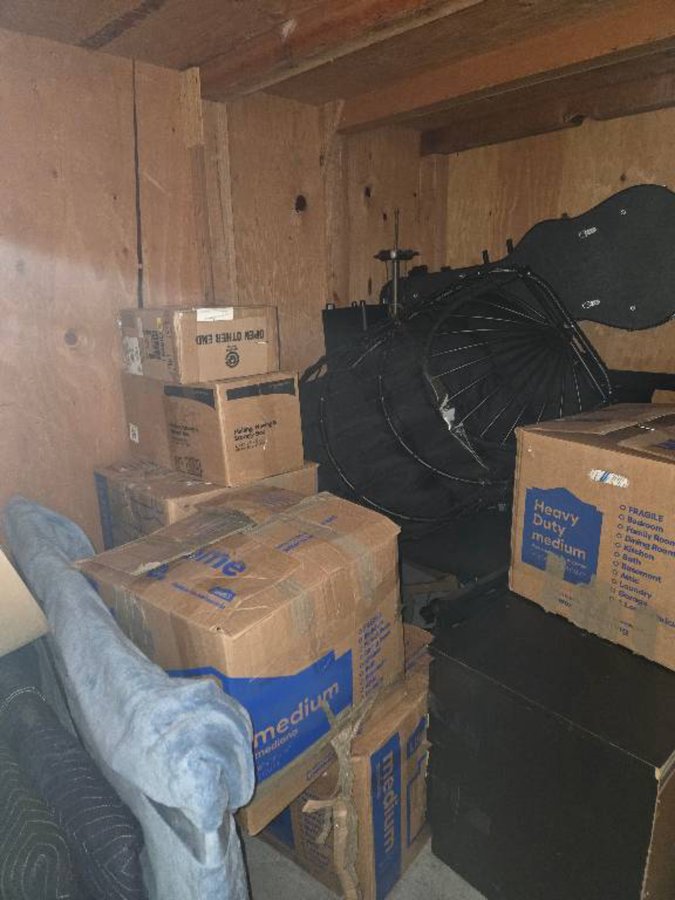 8 x 8 storage unit in San Francisco, CA