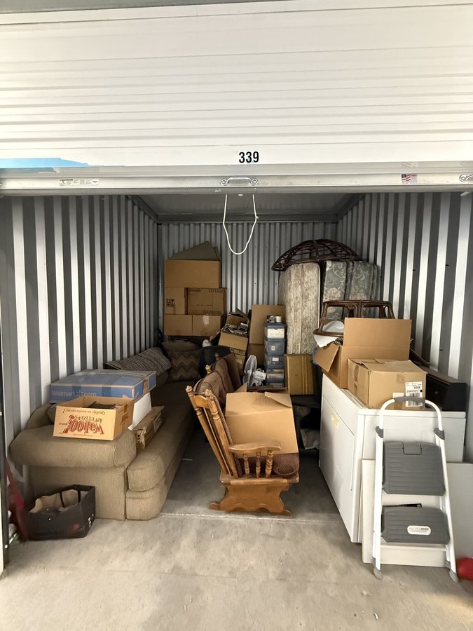 10 x 10 storage unit in Lindon, UT