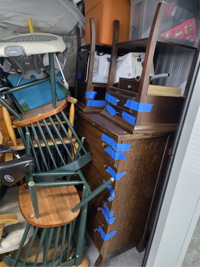 10 x 10 storage unit in Minnetonka, MN