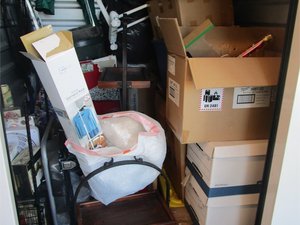 5 x 7 storage unit in Bell Gardens, CA