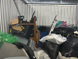5 x 10 storage unit in New Castle, DE