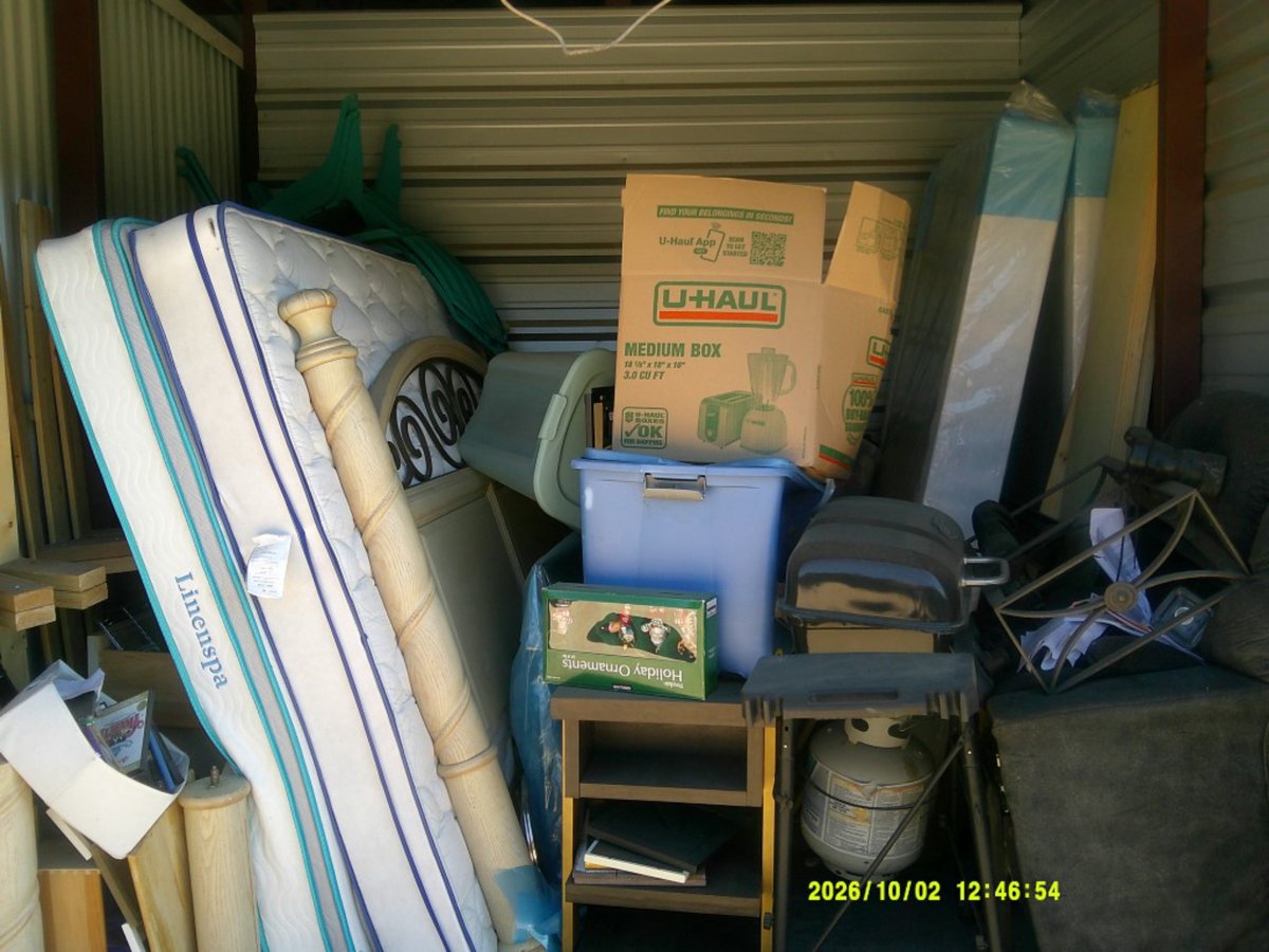 10 x 10 storage unit in Colorado Springs, CO
