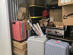 10 x 5 storage unit in Inglewood, CA