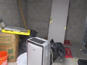 10 x 10 storage unit in Bell Gardens, CA