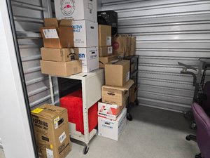 20 x 7 storage unit in El Sobrante, CA