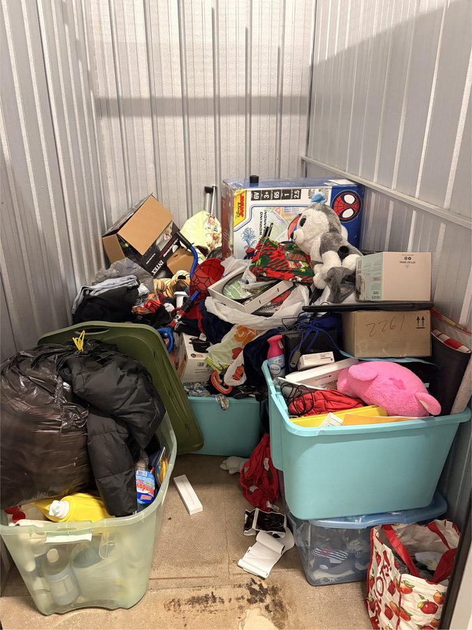 5 x 10 storage unit in Moline, IL
