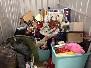 5 x 10 storage unit in Moline, IL