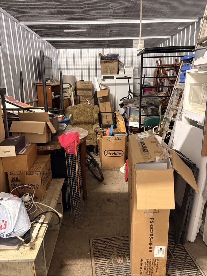 10 x 20 storage unit in Moline, IL