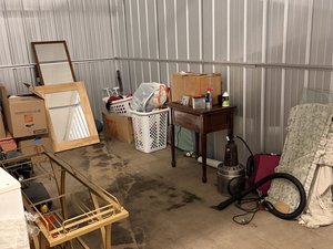 10 x 15 storage unit in Moline, IL
