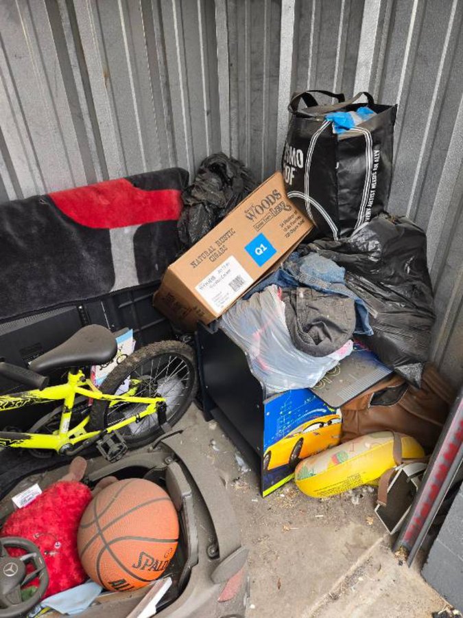 5 x 5 storage unit in Las Vegas, NV