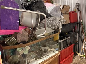10 x 10 storage unit in Moline, IL