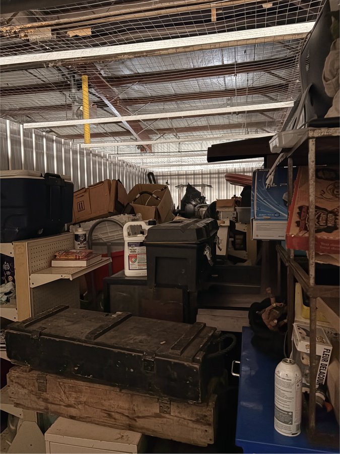 10 x 30 storage unit in Rock Island, IL