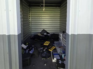 7 x 10 storage unit in Tracy, CA