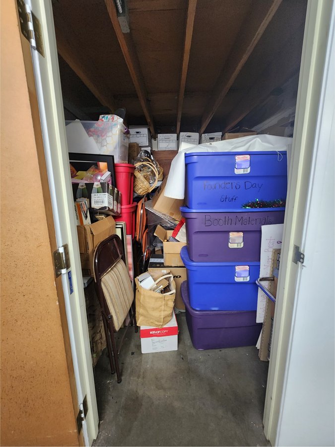 8 x 10 storage unit in Los Angeles, CA