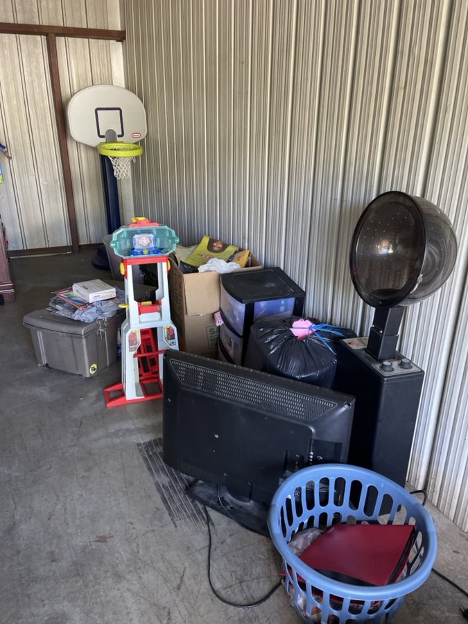 10 x 25 storage unit in Birmingham, AL