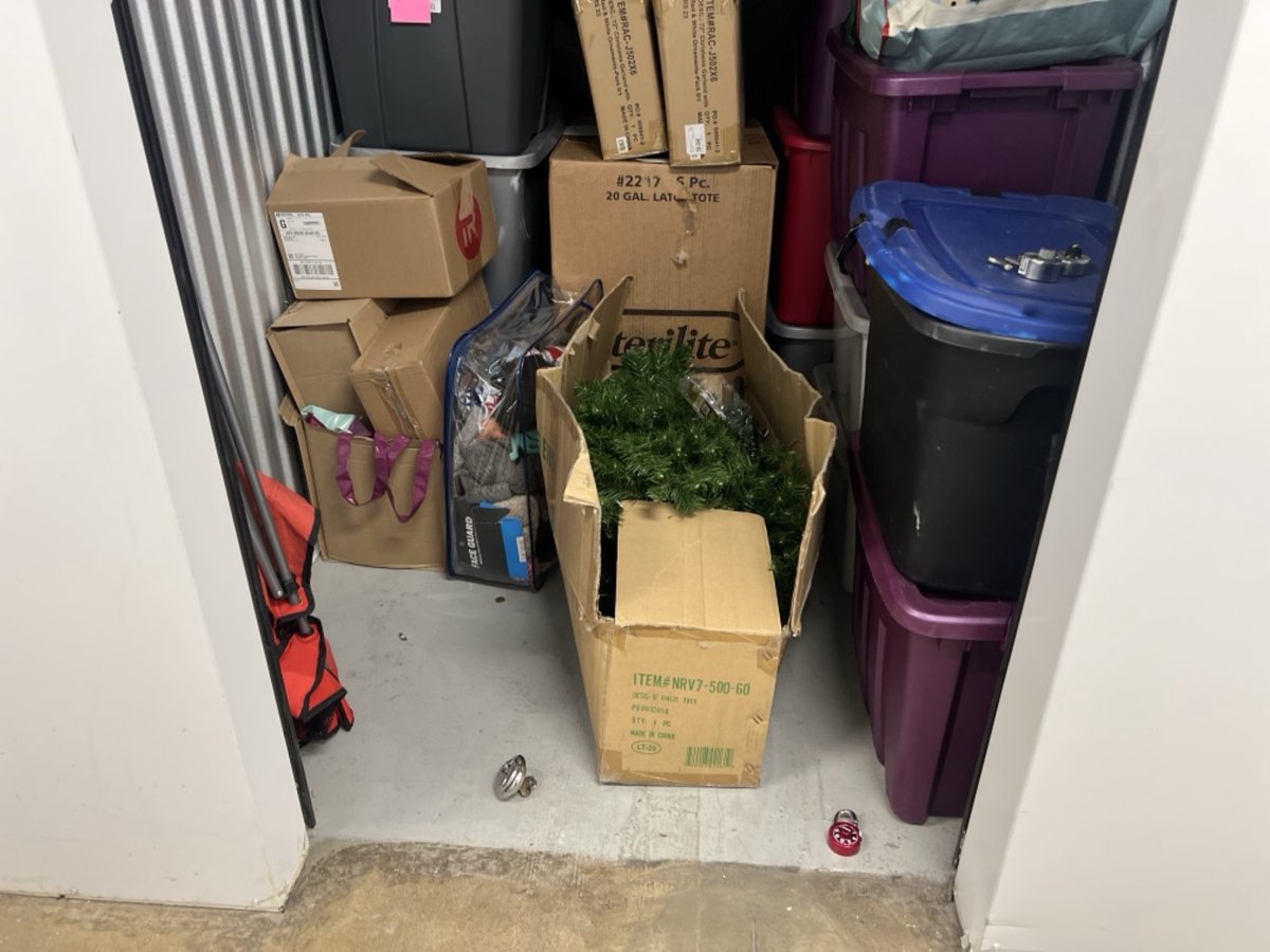 5 x 10 storage unit in Harwood Heights, IL