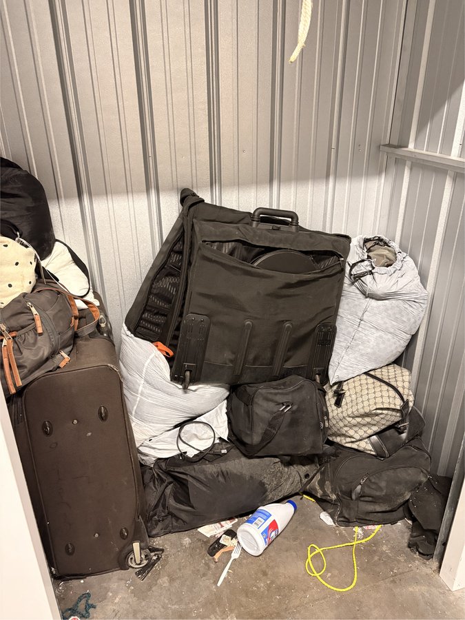 3 x 5 storage unit in Rock Island, IL
